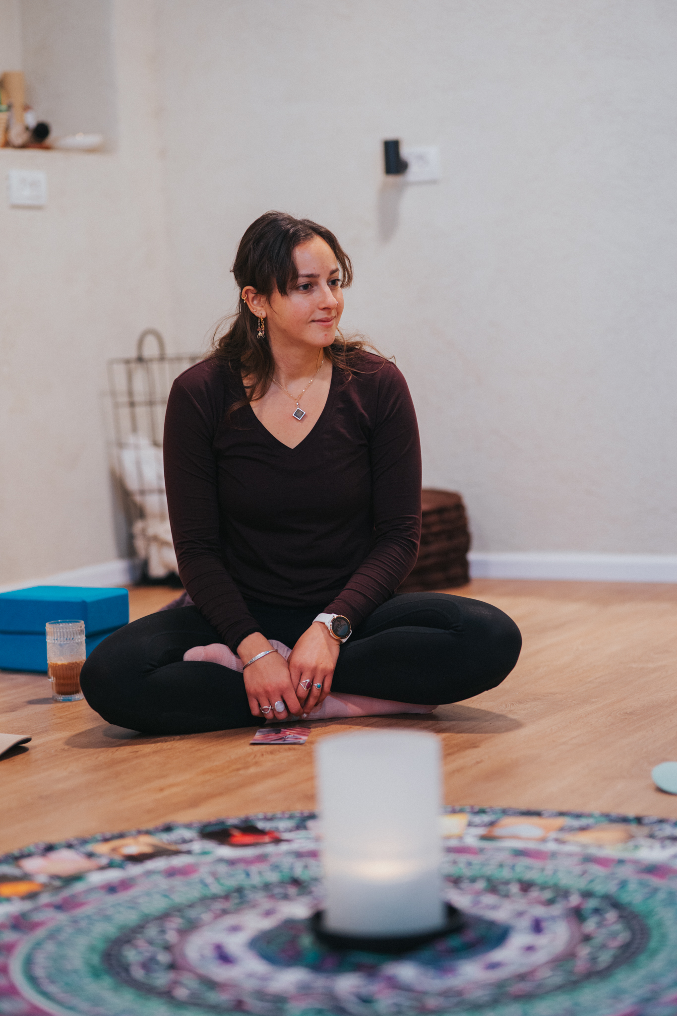 קיארה גודמן - מדריכת יוגה